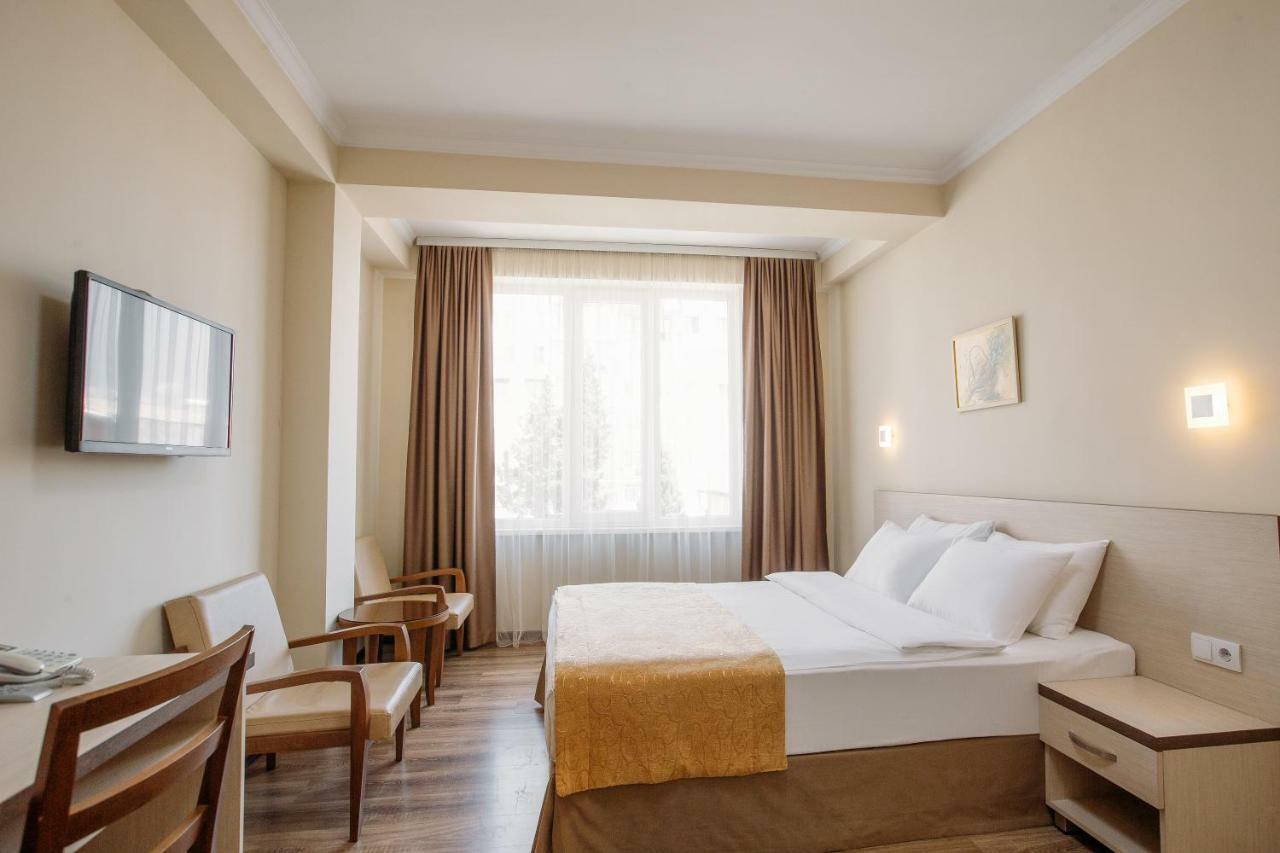 Tbilotel Tbilisi Exterior foto